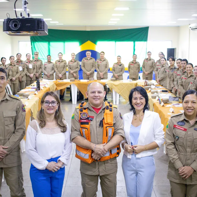Treinamento com corporação militar